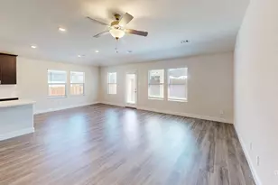 613 Huntley Dr, Princeton, TX 75071 - Photo 4