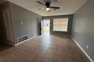 2710 S 39th St, Abilene, TX 79605 - Photo 2