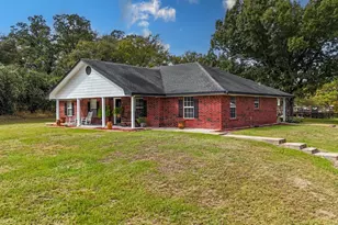 9759 Co Rd 316, Buffalo, TX 75831 - Photo 2