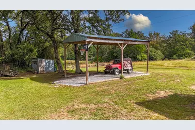 9759 County Road 316, Buffalo, TX 75831 - Photo 20