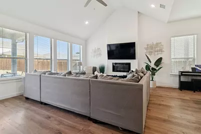 2412 Sagamore Street, Fort Worth, TX 76179 - Photo 6