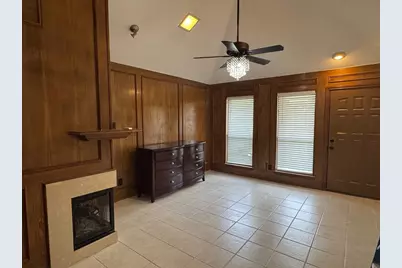 703 Red Oak Drive, Lewisville, TX 75067 - Photo 2