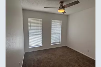 703 Red Oak Drive, Lewisville, TX 75067 - Photo 12