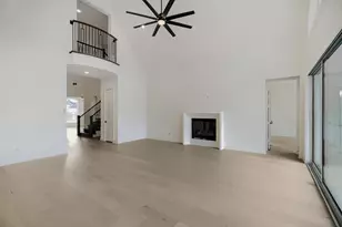 611 Falls Dr, Prosper, TX 75078 - Photo 8