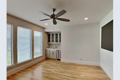 4216 Bowser Avenue, Dallas, TX 75219 - Photo 2