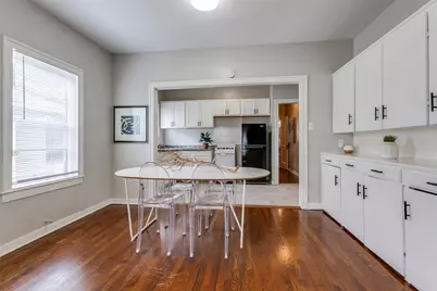 733 W Page Avenue, Dallas, TX 75208 - Photo 4