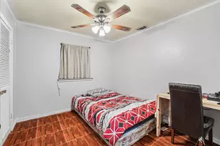 4535 Cedar Path Dr, Dallas, TX 75211 - Photo 10