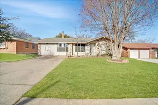 4535 Cedar Path Dr, Dallas, TX 75211 - Photo 2