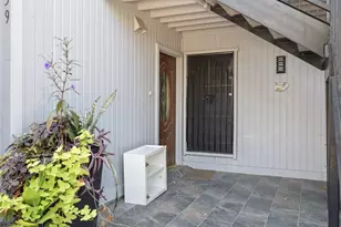 4323 Brown St, Dallas, TX 75219 - Photo 2