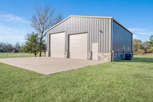 1325 Mt Olive Rd, Reno, TX 75462 - Photo 30