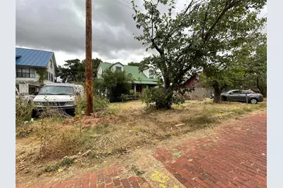 408 N Wichita Street, Electra, TX 76360 - Photo 2