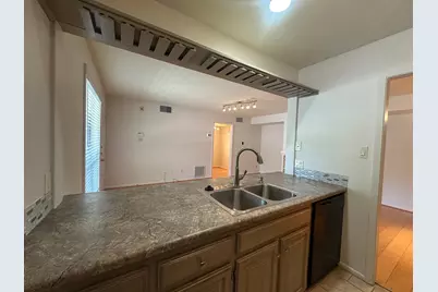 4049 Herschel Avenue #F, Dallas, TX 75219 - Photo 10