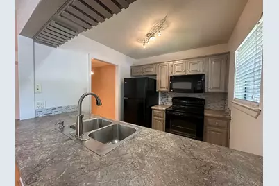 4049 Herschel Avenue #F, Dallas, TX 75219 - Photo 12