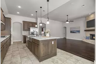 1005 Pebblegate Dr, Weatherford, TX 76085 - Photo 16