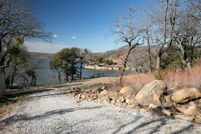 167 Cote D'Azur Drive, Chico, TX 76431 - Photo 22