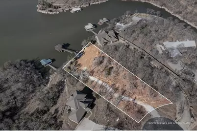 167 Cote D'Azur Drive, Chico, TX 76431 - Photo 4