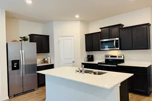 13148 Hideaway Ln, Providence Village, TX 76227 - Photo 2