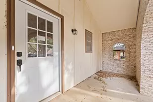 1108 Trace Rd, Cleburne, TX 76033 - Photo 4