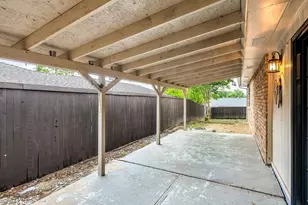 3409 Vista Oaks Dr, Garland, TX 75043 - Photo 18