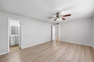 1718 Dorchester Dr, Arlington, TX 76014 - Photo 14