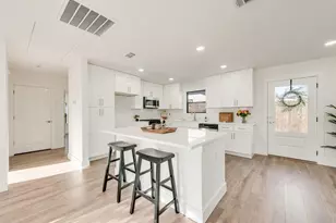 2505 Poinsettia Dr, Dallas, TX 75211 - Photo 4