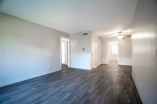 3031 Mahanna Springs Dr, Dallas, TX 75235 - Photo 6