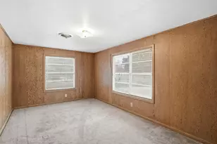 511 S Harrison St, West, TX 76691 - Photo 18