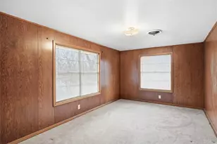 511 S Harrison St, West, TX 76691 - Photo 16