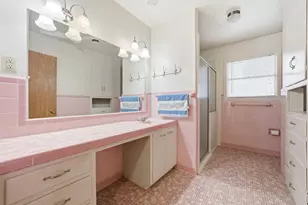 511 S Harrison St, West, TX 76691 - Photo 20