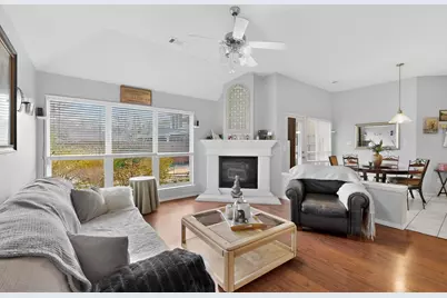 202 Moss Court, Mansfield, TX 76063 - Photo 6