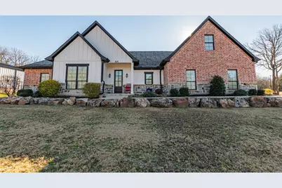 101 Lakeview Trail, Mabank, TX 75147 - Photo 1