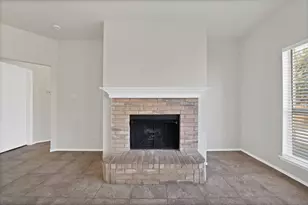 811 Parkside Dr, Cedar Hill, TX 75104 - Photo 16