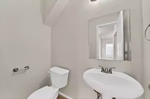 811 Parkside Dr, Cedar Hill, TX 75104 - Photo 18