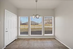 811 Parkside Dr, Cedar Hill, TX 75104 - Photo 6