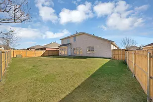 811 Parkside Dr, Cedar Hill, TX 75104 - Photo 38