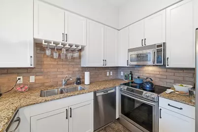 3225 Turtle Creek Boulevard #829, Dallas, TX 75219 - Photo 6