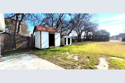 5821 Black Oak Lane, River Oaks, TX 76114 - Photo 16