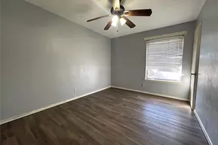 645 N Center St, Blossom, TX 75416 - Photo 12