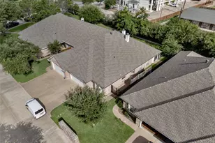 1208 Henard Ln, Granbury, TX 76048 - Photo 24