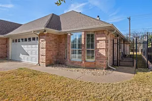 1208 Henard Ln, Granbury, TX 76048 - Photo 6