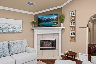 1208 Henard Lane, Granbury, TX 76048 - Photo 12