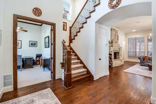 13659 Thornton Dr, Frisco, TX 75035 - Photo 2