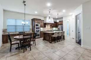 13659 Thornton Dr, Frisco, TX 75035 - Photo 10