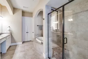 13659 Thornton Dr, Frisco, TX 75035 - Photo 16