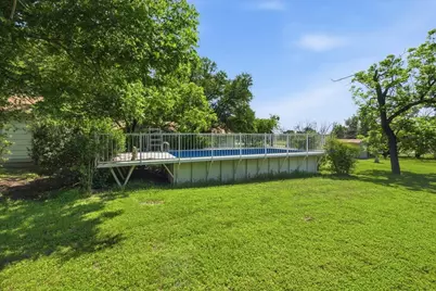 107 Quail Lake Drive W, Whitney, TX 76692 - Photo 34