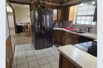 107 Quail Lake Drive W, Whitney, TX 76692 - Photo 6