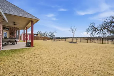 2824 Willow Ridge Circle, Granbury, TX 76049 - Photo 30