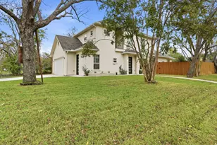 1130 Shaw St, Dallas, TX 75212 - Photo 2