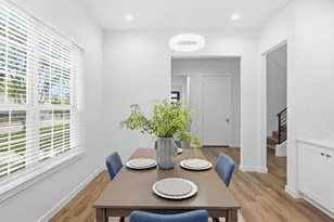 1130 Shaw St, Dallas, TX 75212 - Photo 8