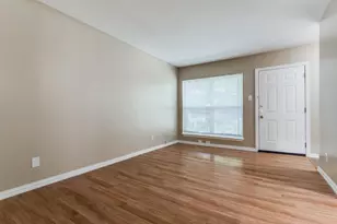 5508 Tremont St, Dallas, TX 75214 - Photo 2